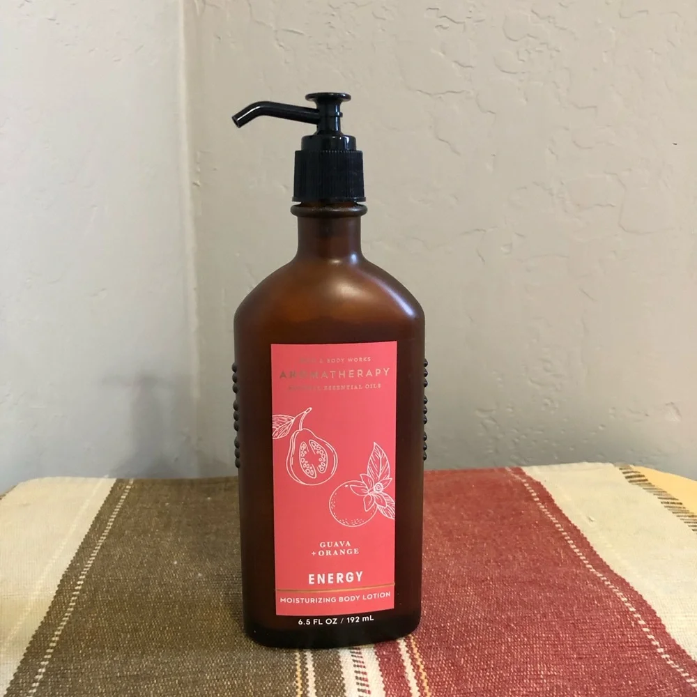 Bath & Body Works Guava Orange Sandalwood Vanilla Moisturizing Body Lotion 2